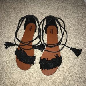 tie up gladiator sandals